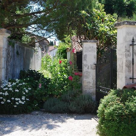 Thairé Les Jardins Saint Leonard酒店 外观 照片